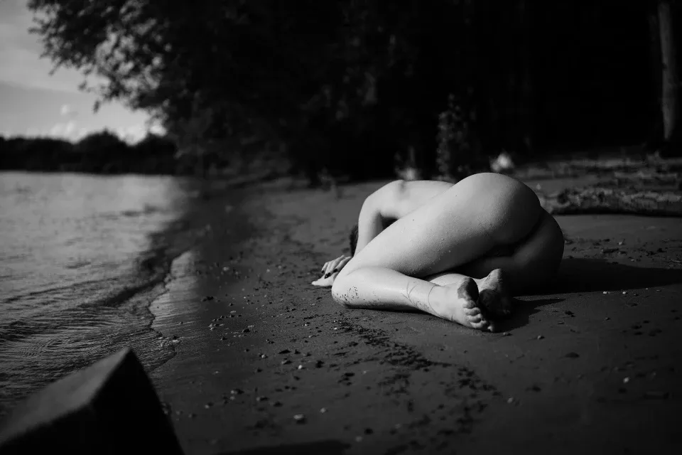 aigre.rousse - by Tomás Freres
